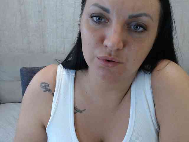 JenniferTheChic webcam