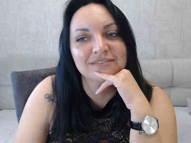 JenniferTheChic webcam