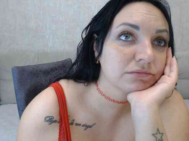 JenniferTheChic webcam