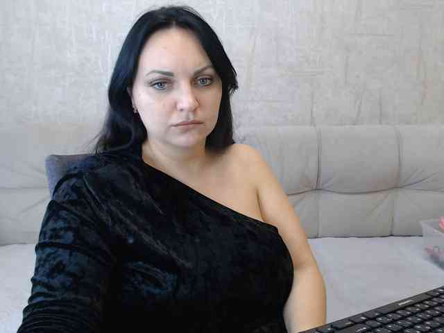 JenniferTheChic webcam