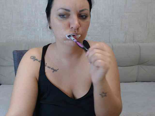 JenniferTheChic webcam