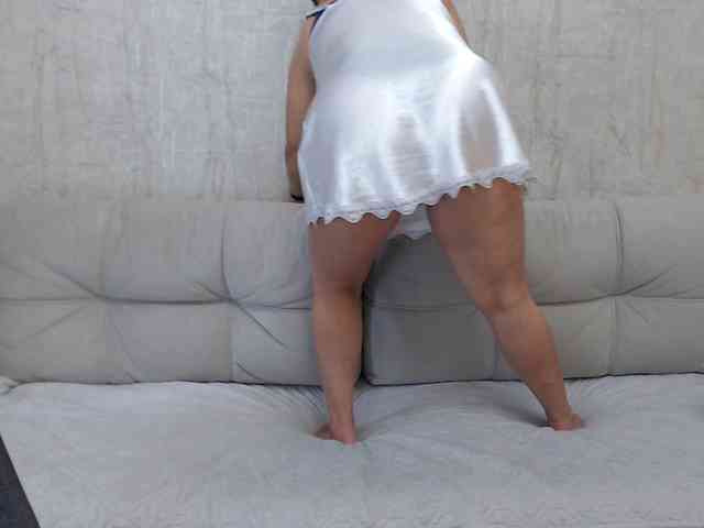 JenniferTheChic webcam
