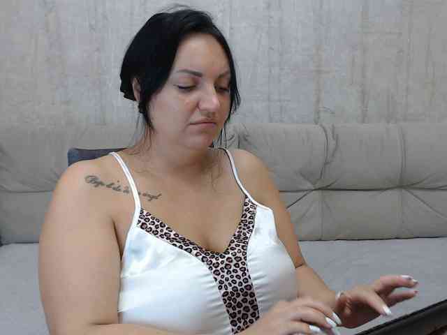 JenniferTheChic webcam