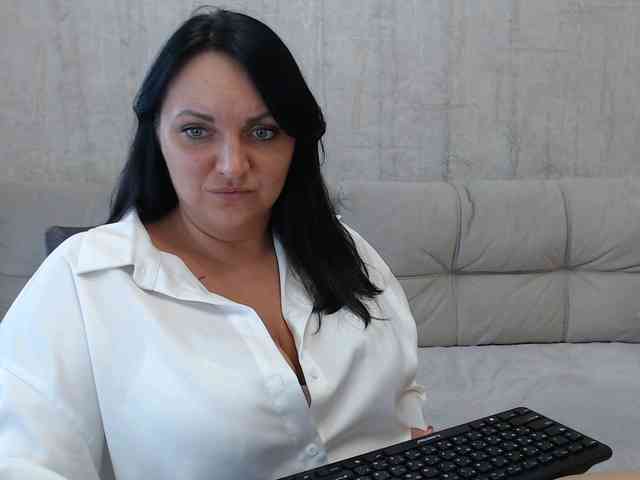 JenniferTheChic webcam