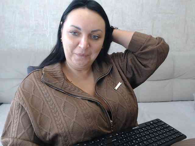 JenniferTheChic webcam