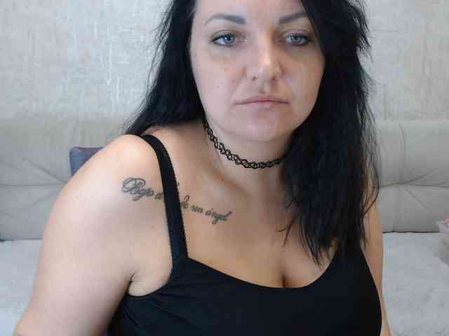 JenniferTheChic webcam