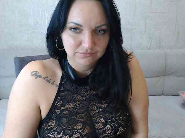 JenniferTheChic webcam