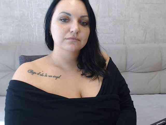 JenniferTheChic webcam