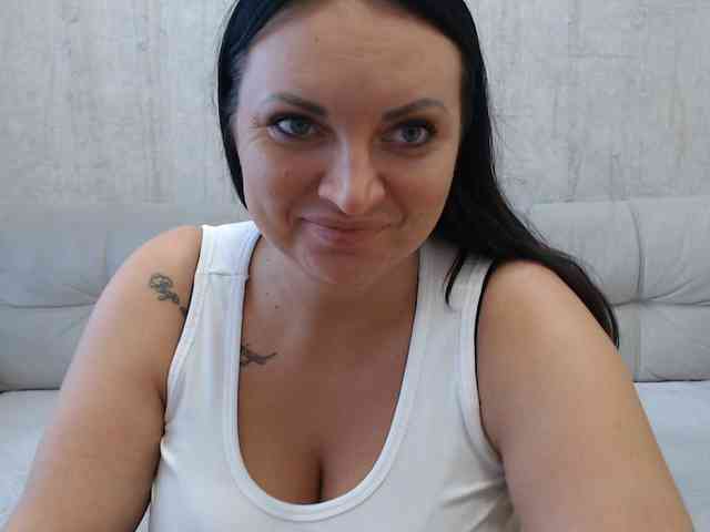 JenniferTheChic webcam