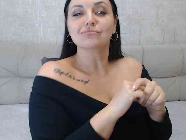 JenniferTheChic webcam