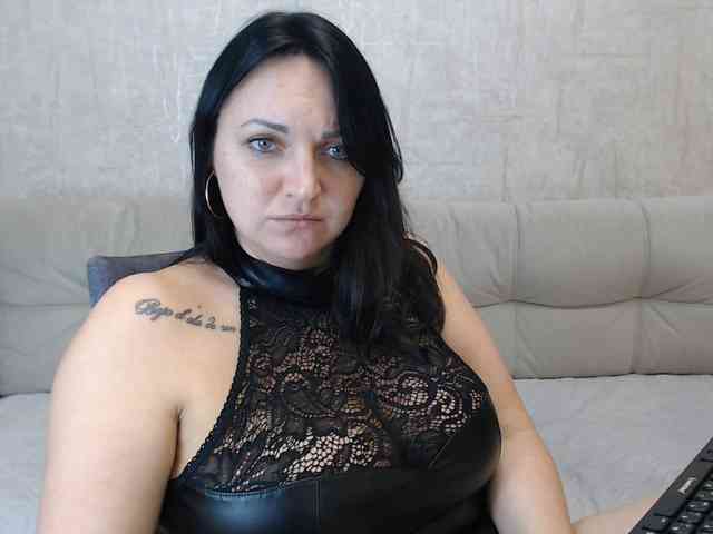 JenniferTheChic webcam