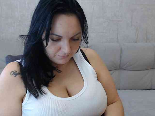 JenniferTheChic webcam
