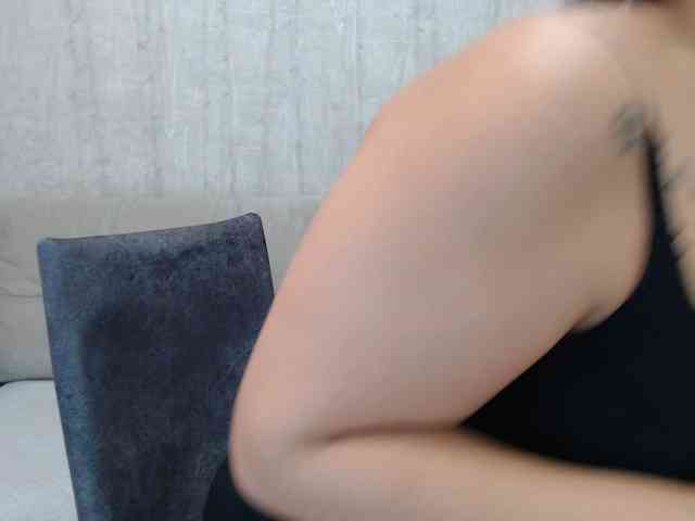 JenniferTheChic webcam