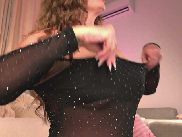 sereneloving live cam on BongaCams