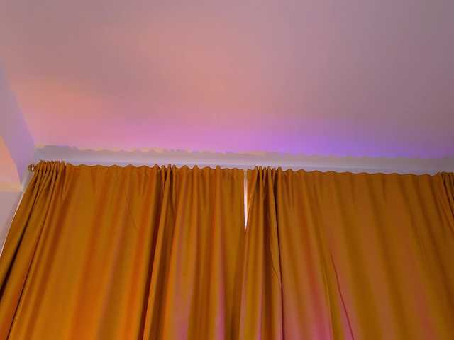 sereneloving live cam on BongaCams