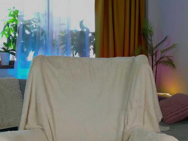 sereneloving live webcam show