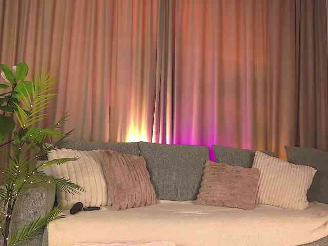 SereneRhodes webcam