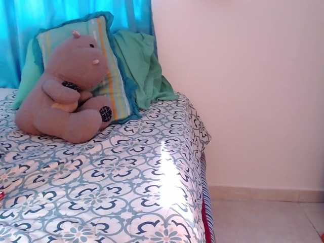 Mencia-h live cam preview