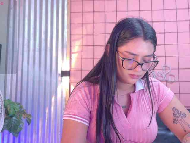 Mencia-h Sex Cam Show