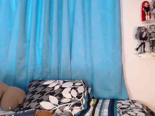 Mencia-h's cam show statistics and live stream