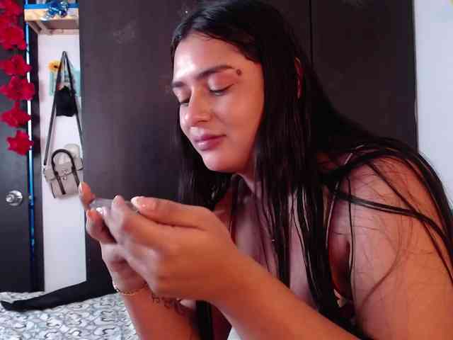Mencia-h Sex Cam Show