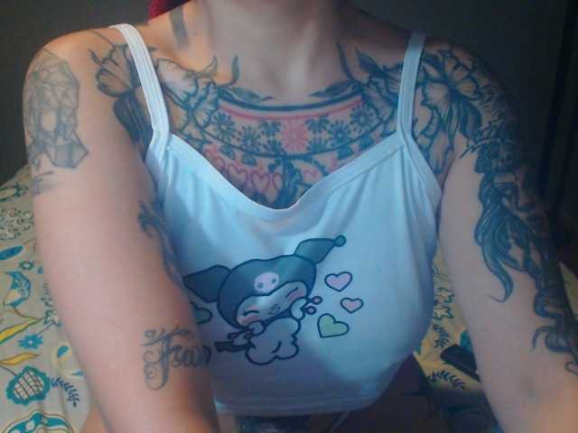 lucy-dreams69 live cam on BongaCams