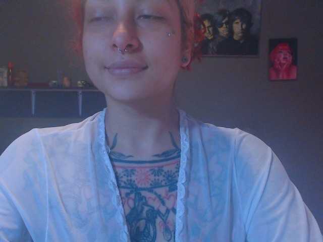 lucy-dreams69 live cam on BongaCams