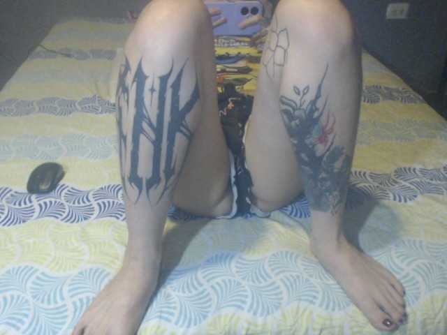 lucy-dreams69 live cam on BongaCams