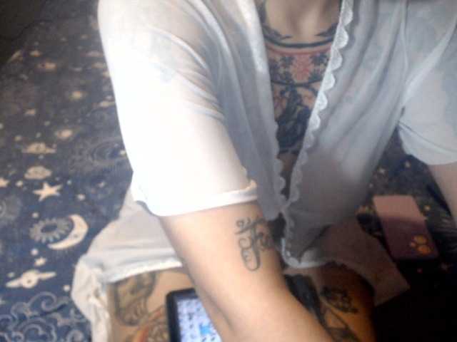 lucy-dreams69 live cam on BongaCams