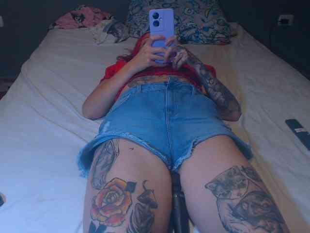 Hornydark webcam