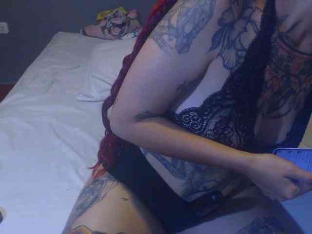 Hornydark webcam