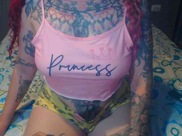 Hornydark webcam