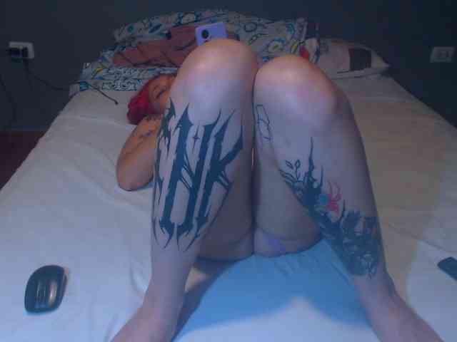 Hornydark webcam