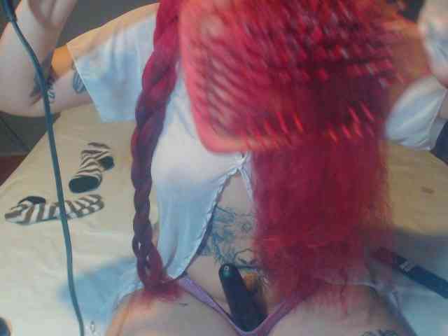 Hornydark webcam