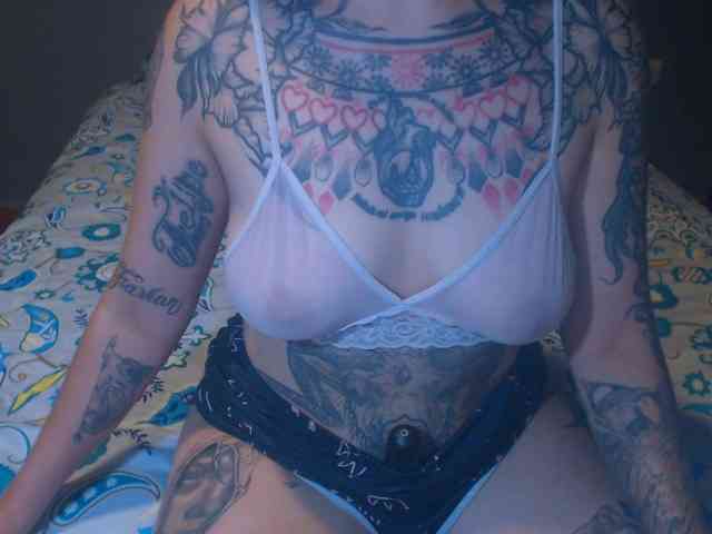 Hornydark webcam