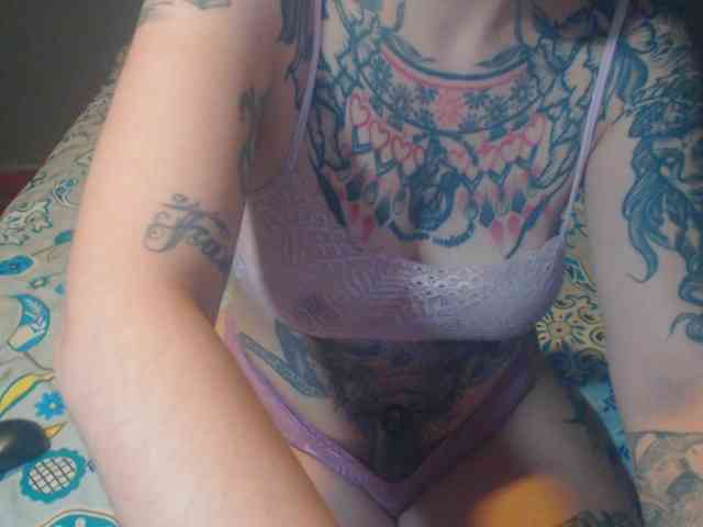 Hornydark webcam