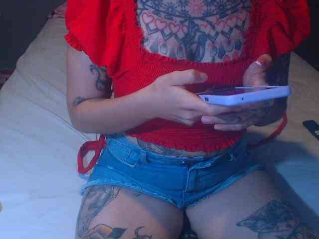 Hornydark webcam