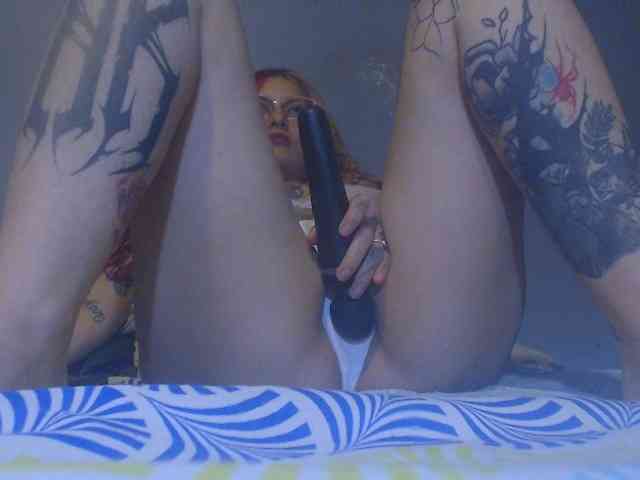 Hornydark webcam