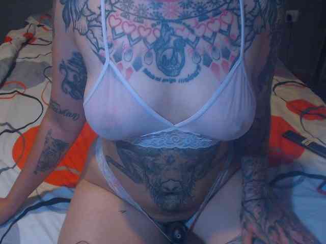 Hornydark webcam