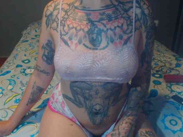 Hornydark webcam