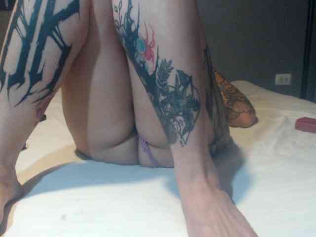 Hornydark webcam