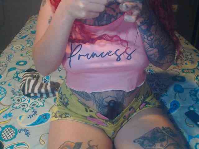 Hornydark webcam