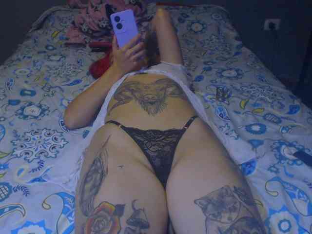 Hornydark webcam