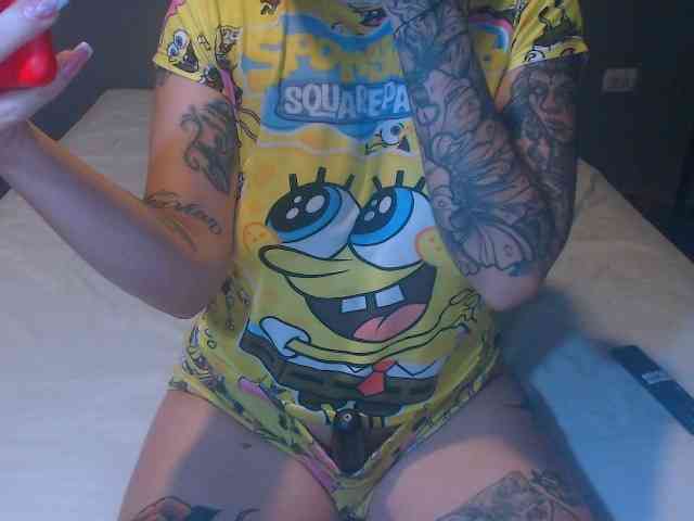Hornydark webcam
