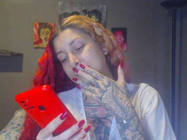 Hornydark webcam