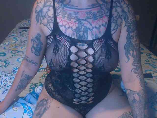Hornydark webcam