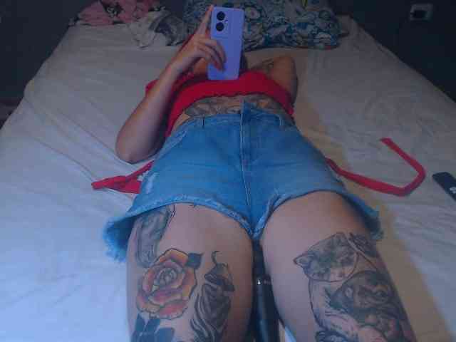 Hornydark webcam