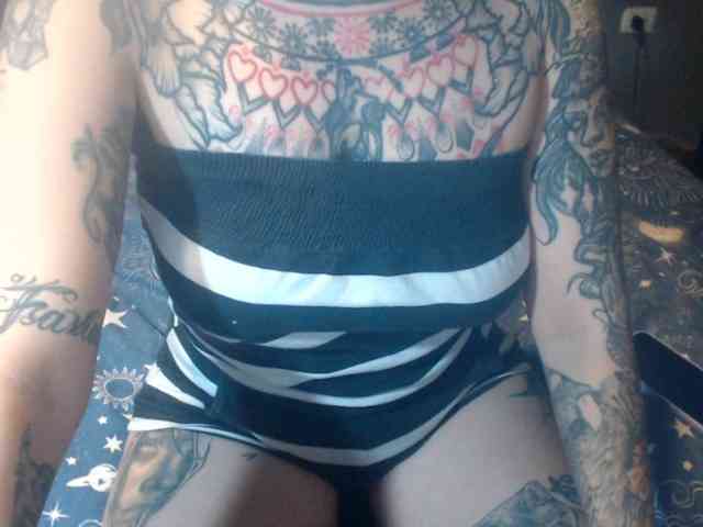 Hornydark webcam