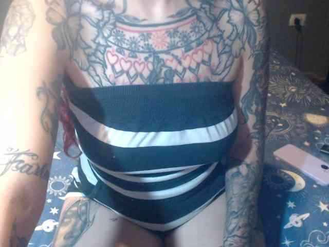 Hornydark webcam
