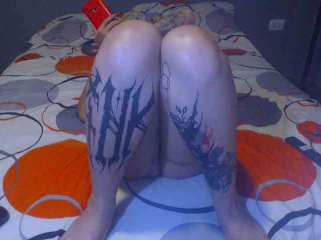 Hornydark webcam
